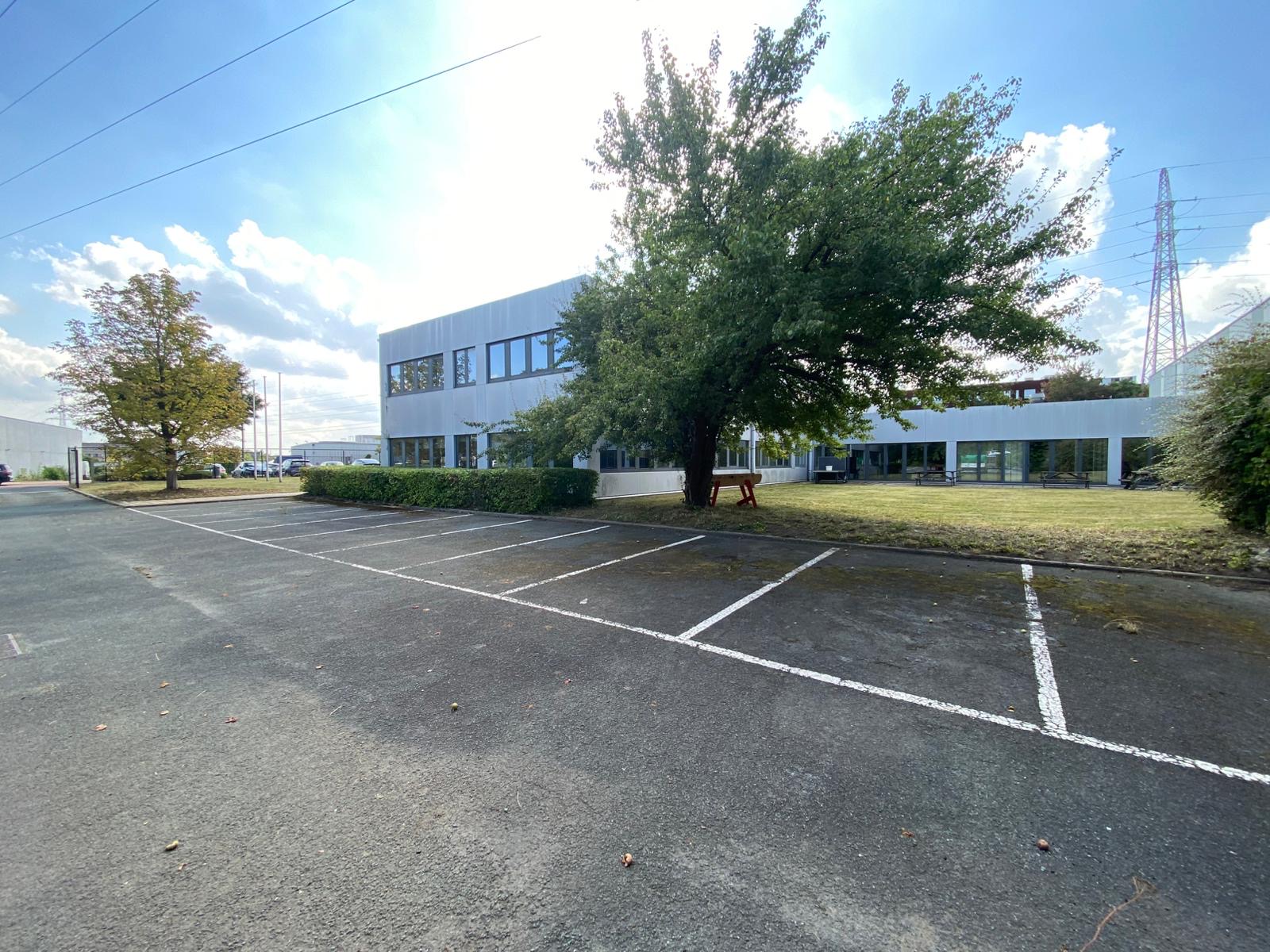 81c0b844-3451-4905-ada1-264fe4ab604a